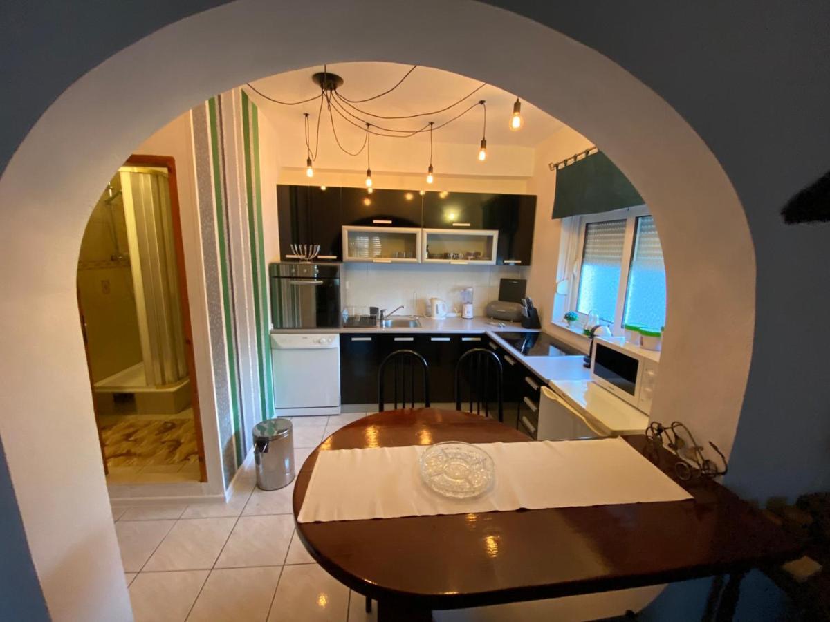 Apartment Dental Herceg Novi Buitenkant foto